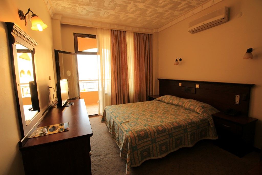 Hotel Golmar Beach İçmeler Exterior photo